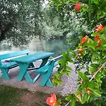 Villa Riverside Buna -