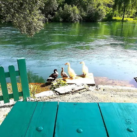 Riverside Buna - *